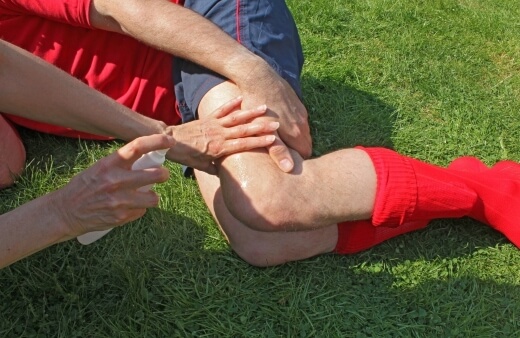 Common Rugby League Injuries: Treatment and Prevention 2 Common Rugby League Injuries
